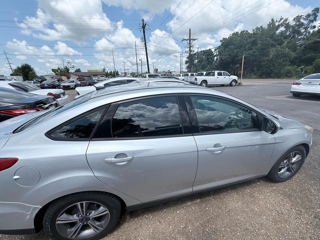 Ford Focus SE Sedan 2018
