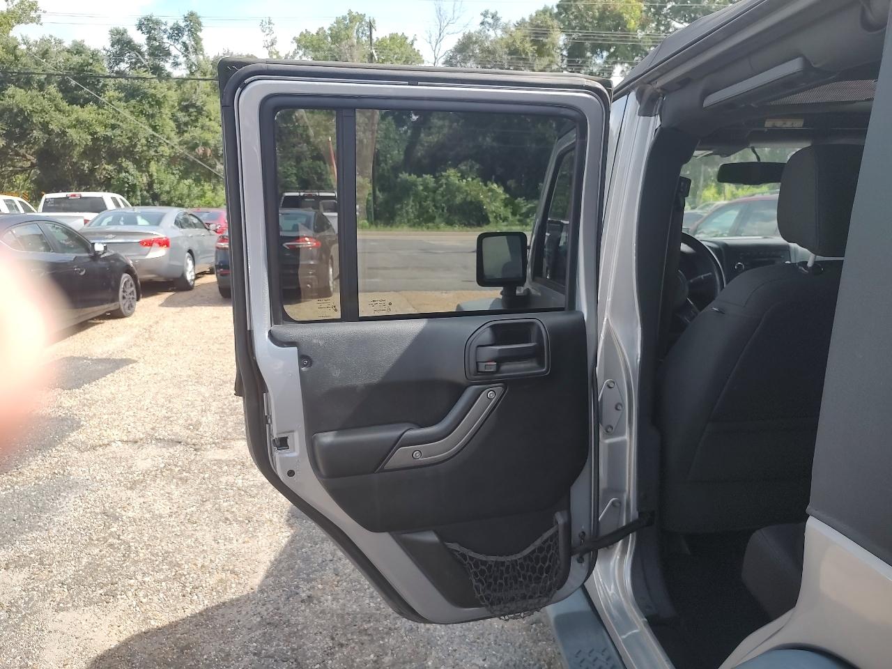 Jeep Wrangler Unlimited Sport 4WD 2017