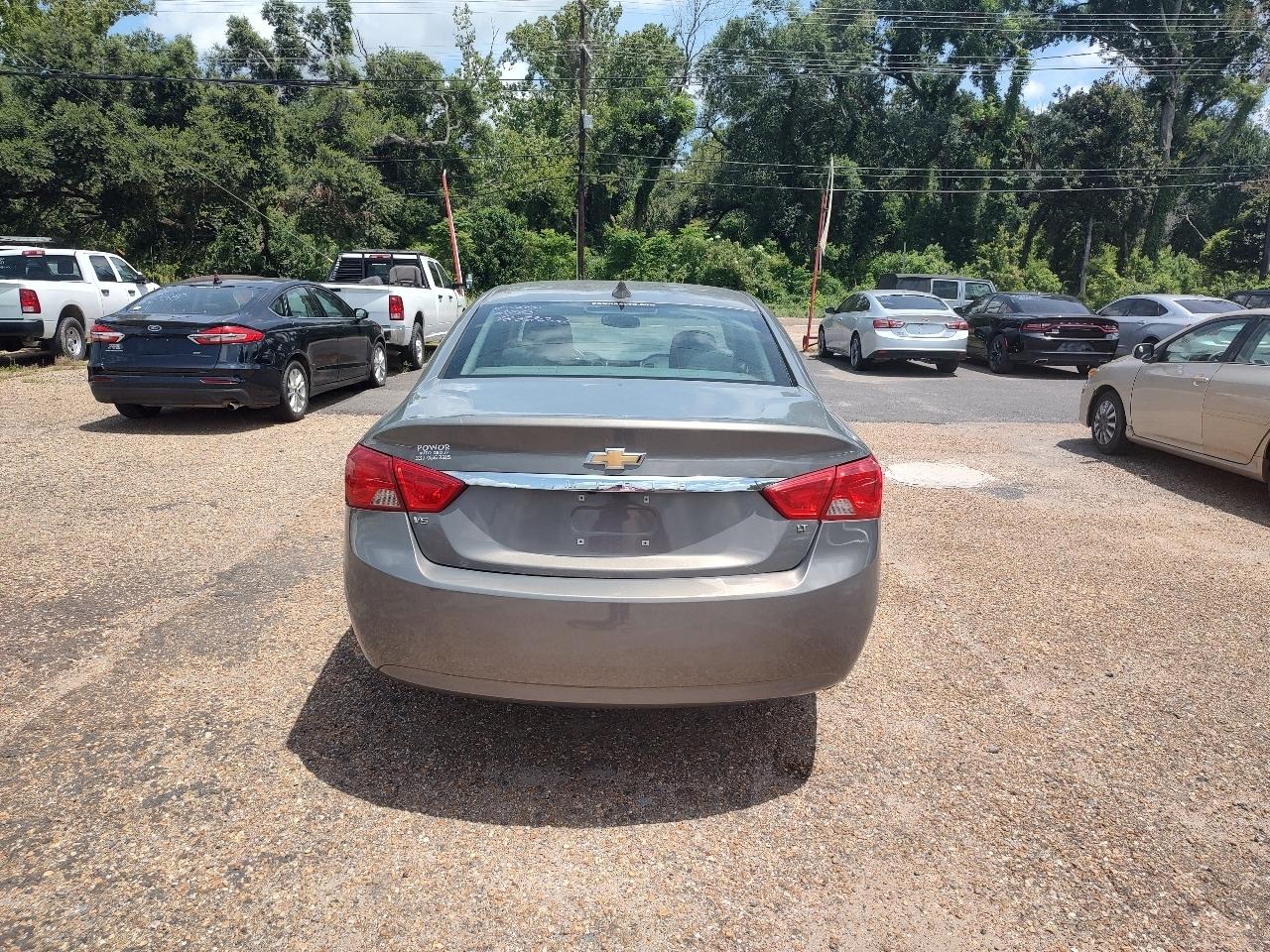 Chevrolet Impala LT 2018