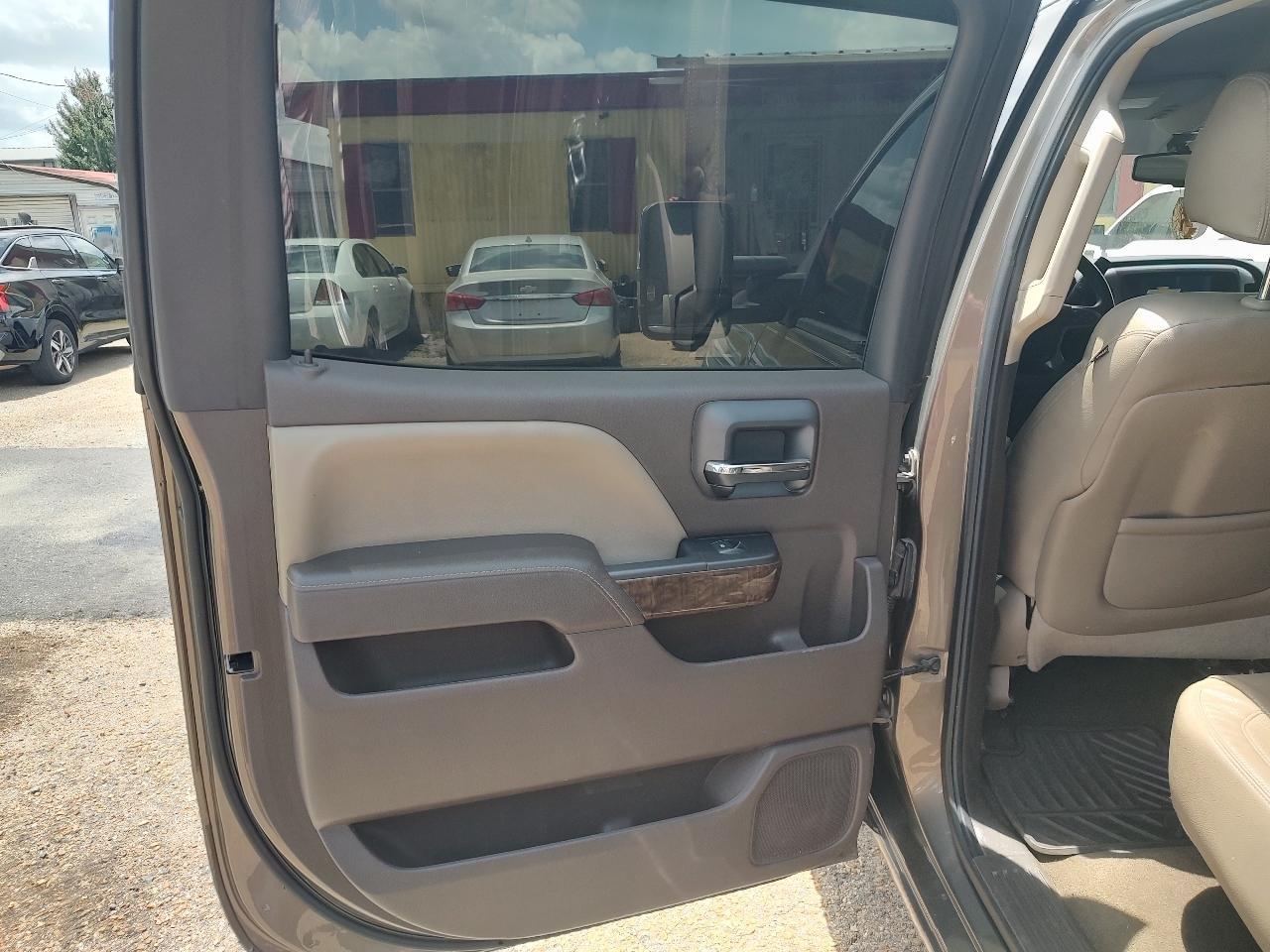 Chevrolet Trucks Pickup  2015