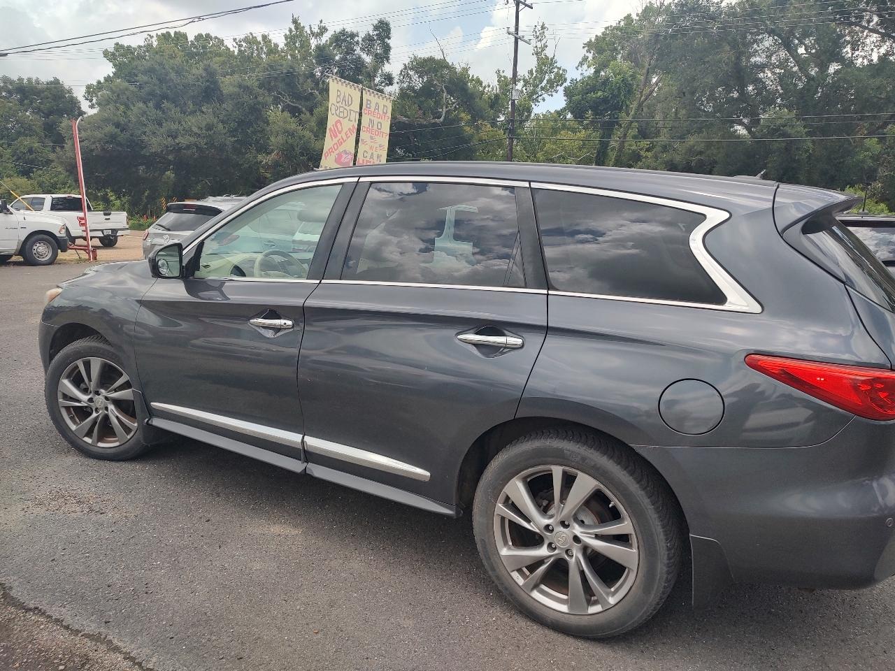 Infiniti JX35  2013