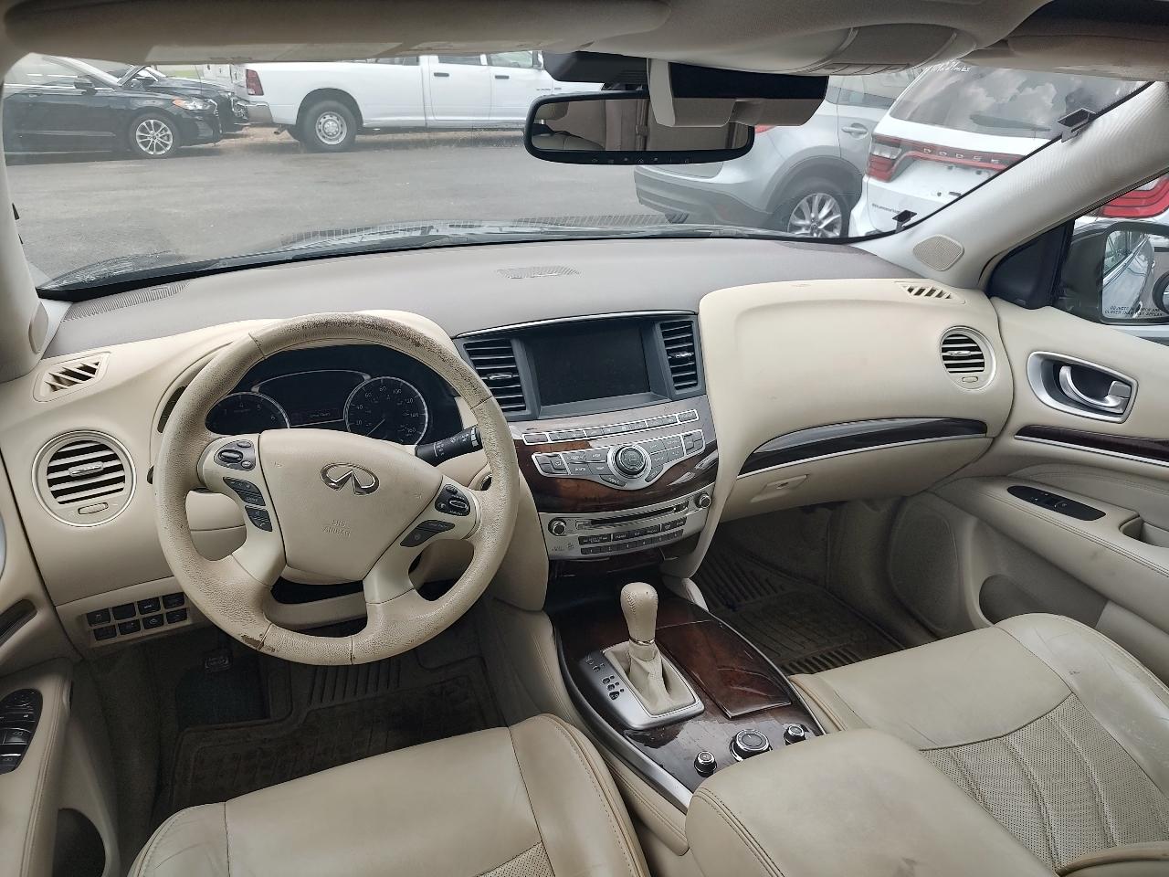 Infiniti JX35  2013