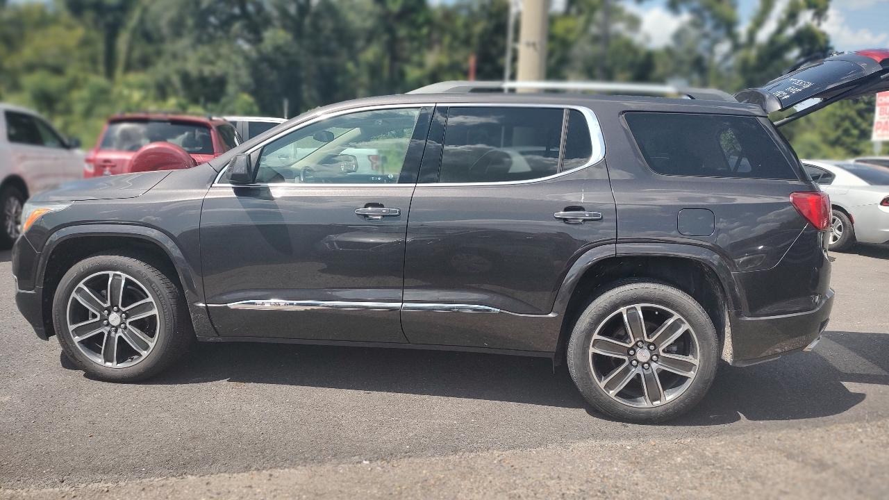 GMC Acadia Denali 2019