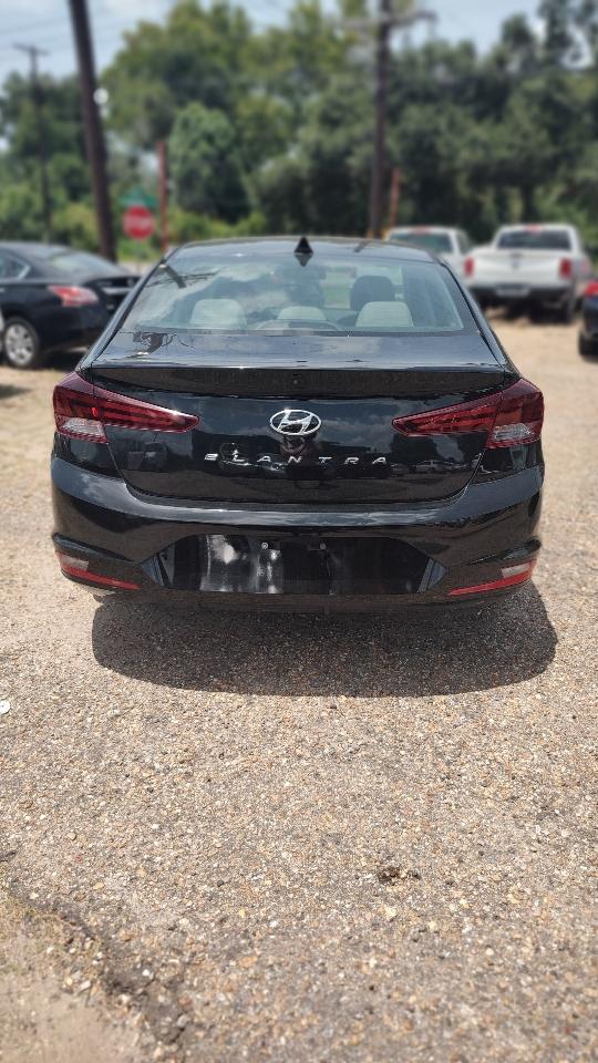 Hyundai ELANTRA GLS/SE/  2020