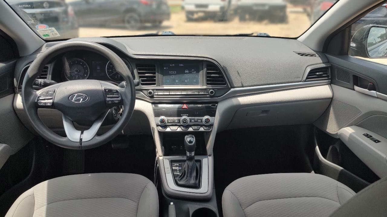Hyundai ELANTRA GLS/SE/  2020