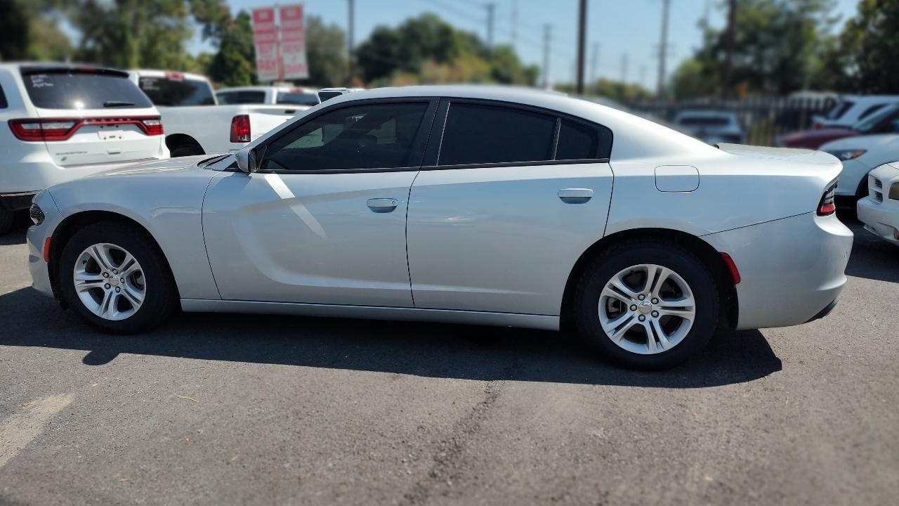 Dodge Charger SXT 2021