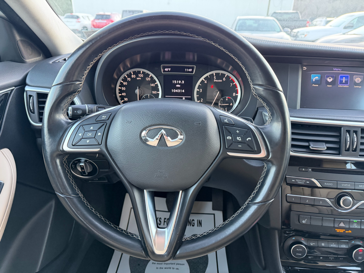 Infiniti QX30 Luxury AWD 2017