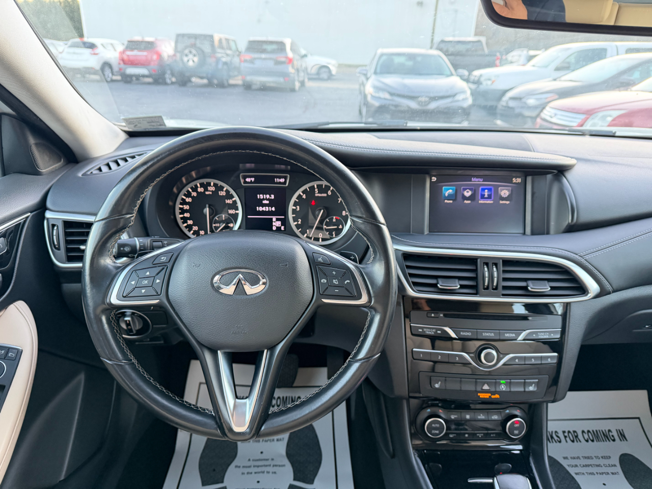 Infiniti QX30 Luxury AWD 2017