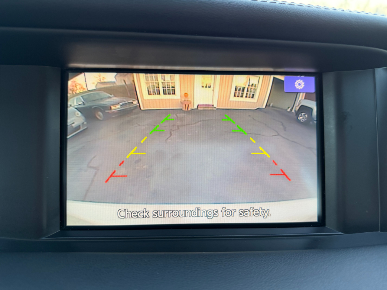 Infiniti QX30 Luxury AWD 2017