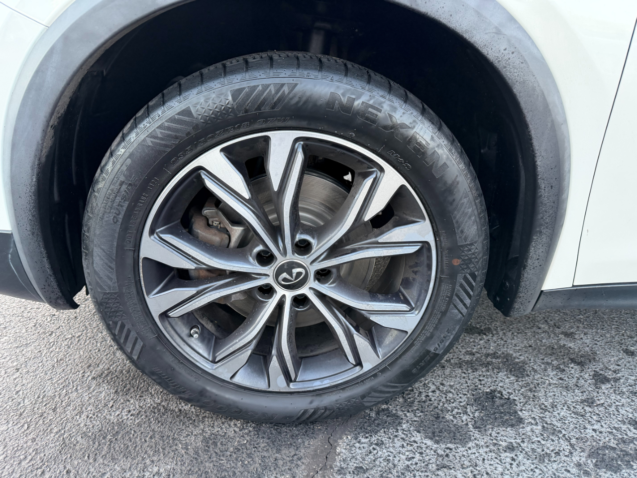 Infiniti QX30 Luxury AWD 2017