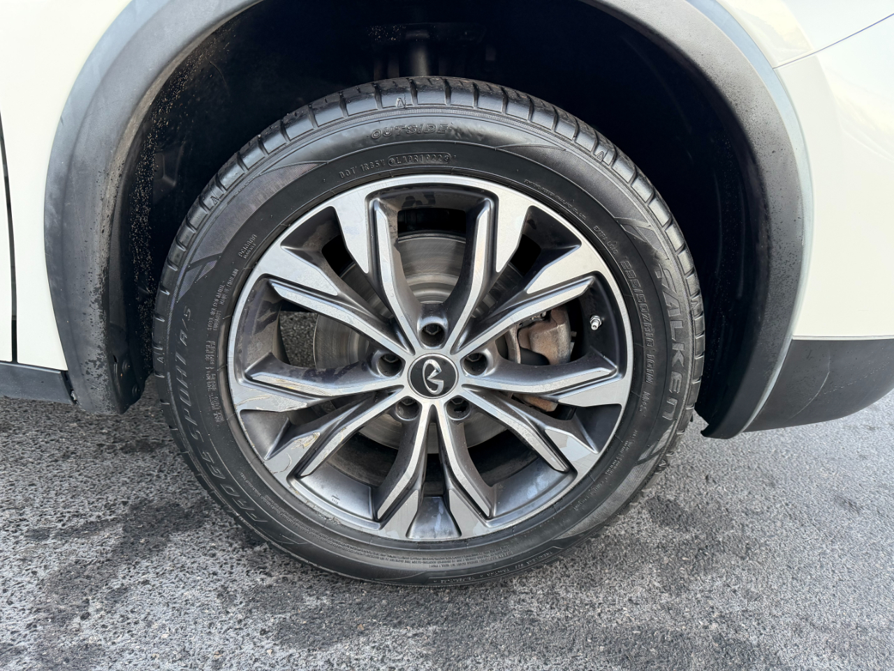 Infiniti QX30 Luxury AWD 2017