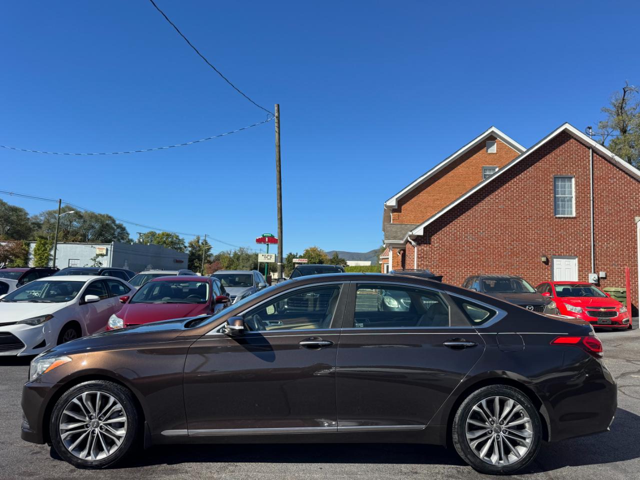 Hyundai Genesis 3.8L V6 4D Sedan 2016