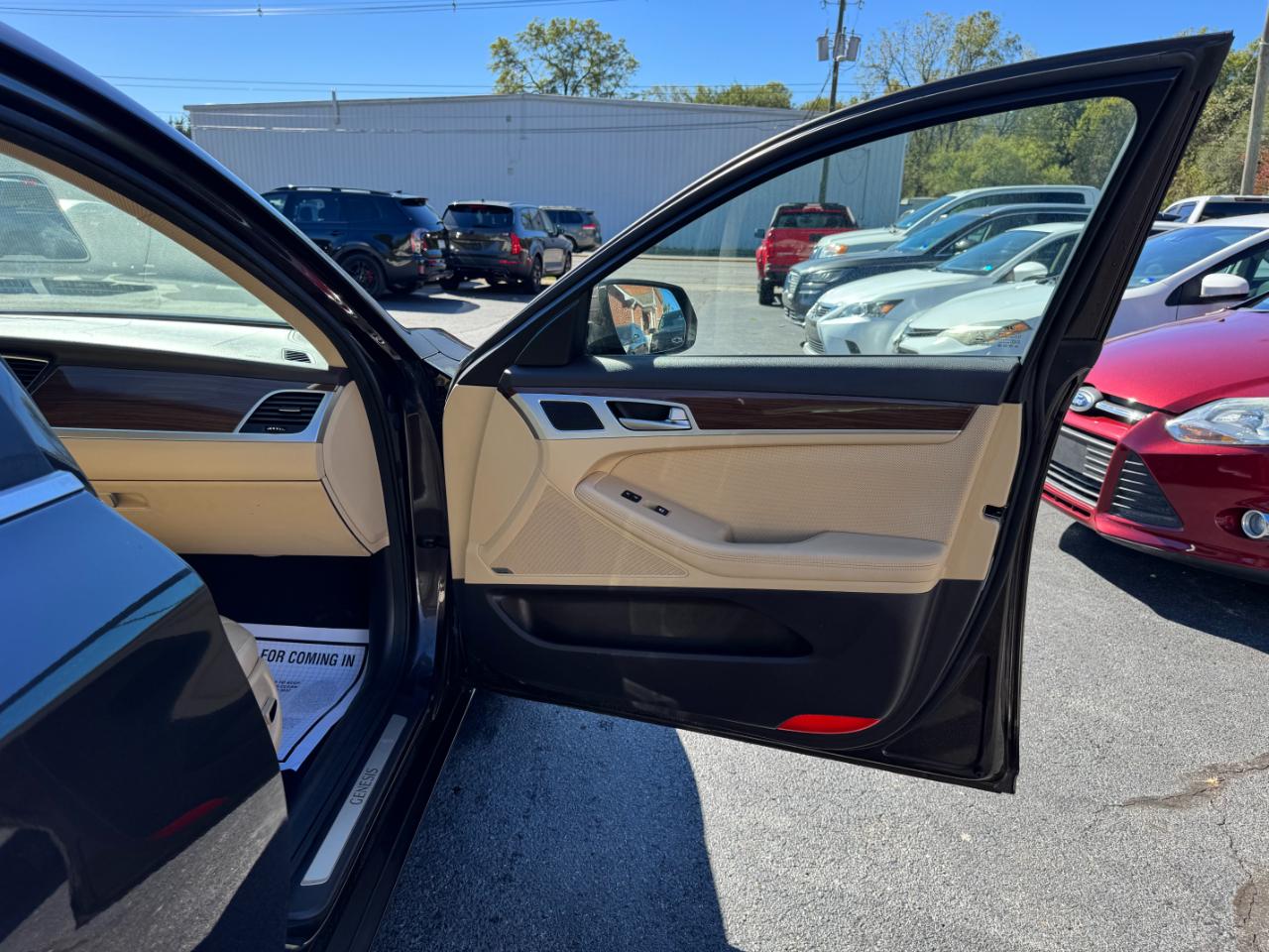 Hyundai Genesis 3.8L V6 4D Sedan 2016