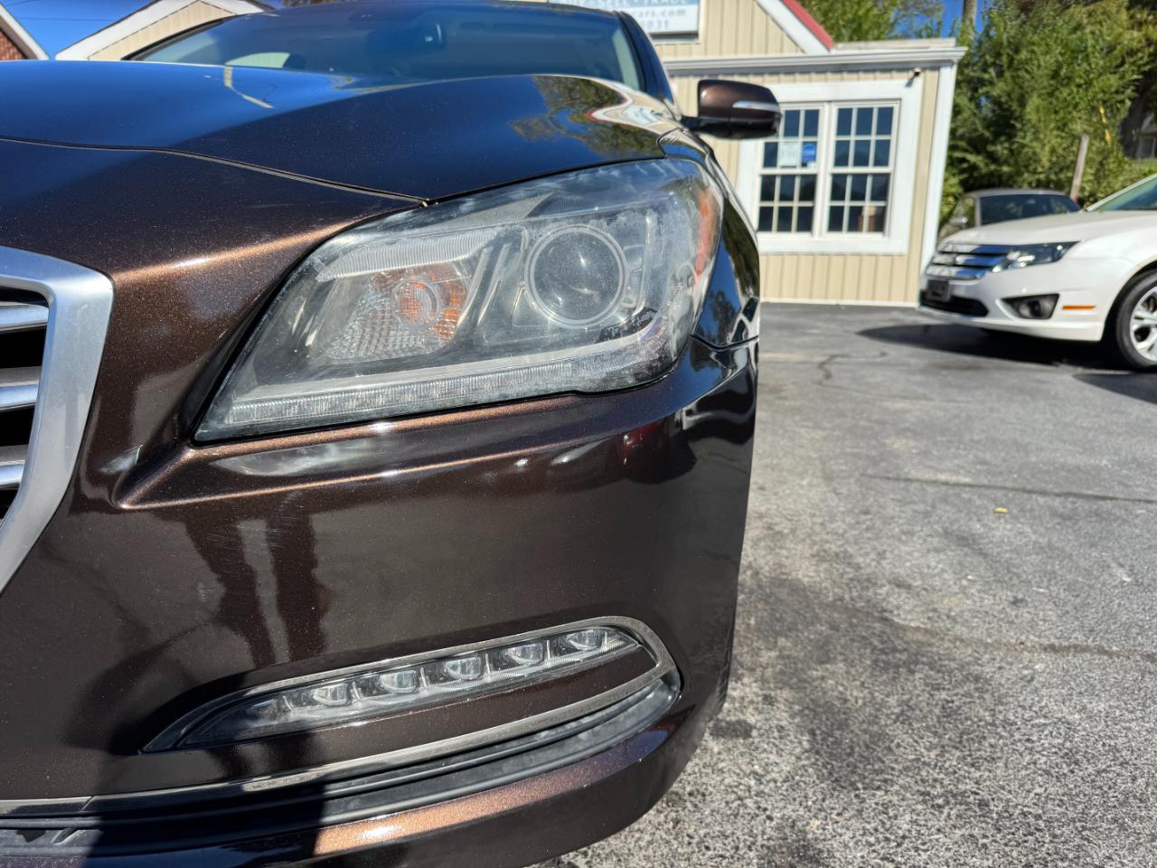 Hyundai Genesis 3.8L V6 4D Sedan 2016