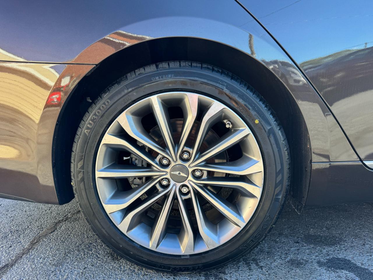 Hyundai Genesis 3.8L V6 4D Sedan 2016