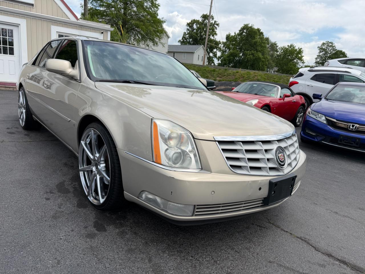 Cadillac DTS  2008