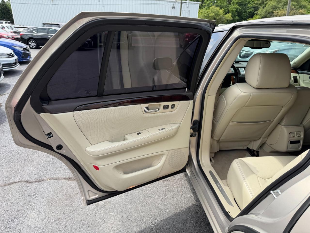 Cadillac DTS  2008