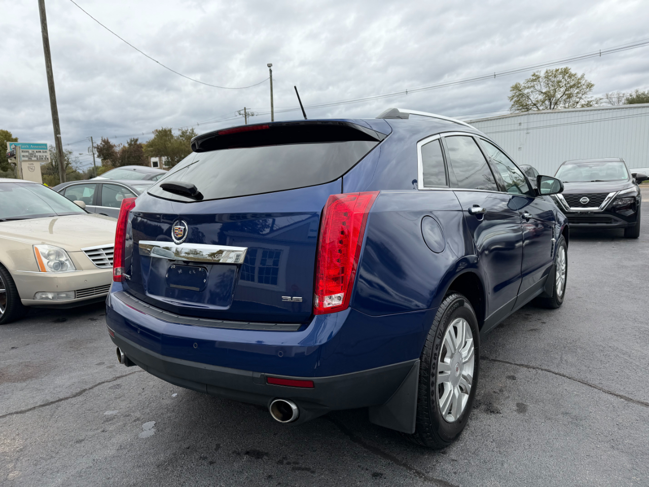 Cadillac SRX Luxury 4D SUV FWD 2012 Cadillac SRX Luxury 4D SUV FWD 2012