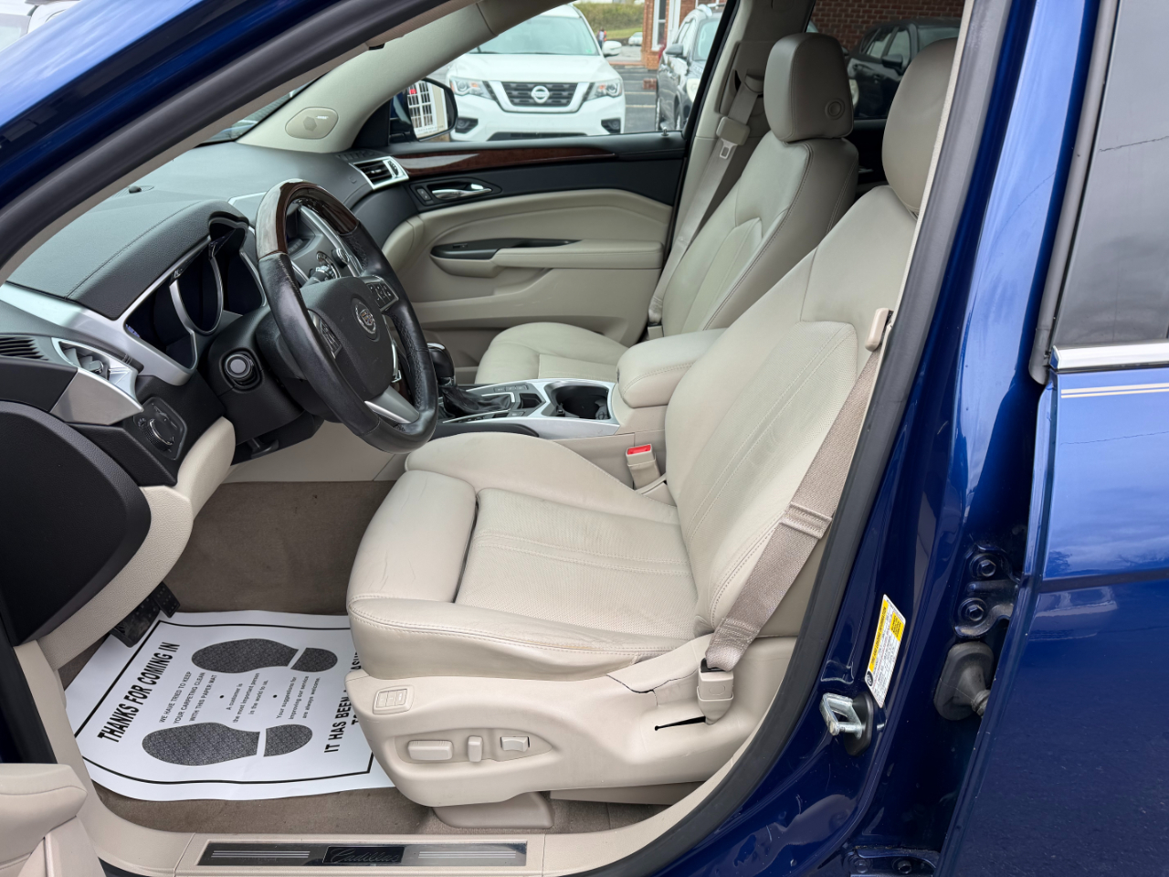 Cadillac SRX Luxury 4D SUV FWD 2012 Cadillac SRX Luxury 4D SUV FWD 2012