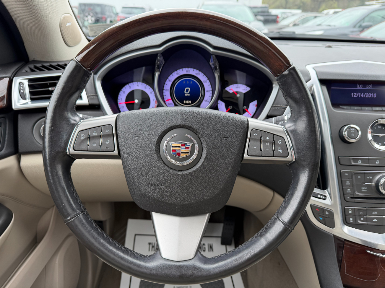 Cadillac SRX Luxury 4D SUV FWD 2012 Cadillac SRX Luxury 4D SUV FWD 2012