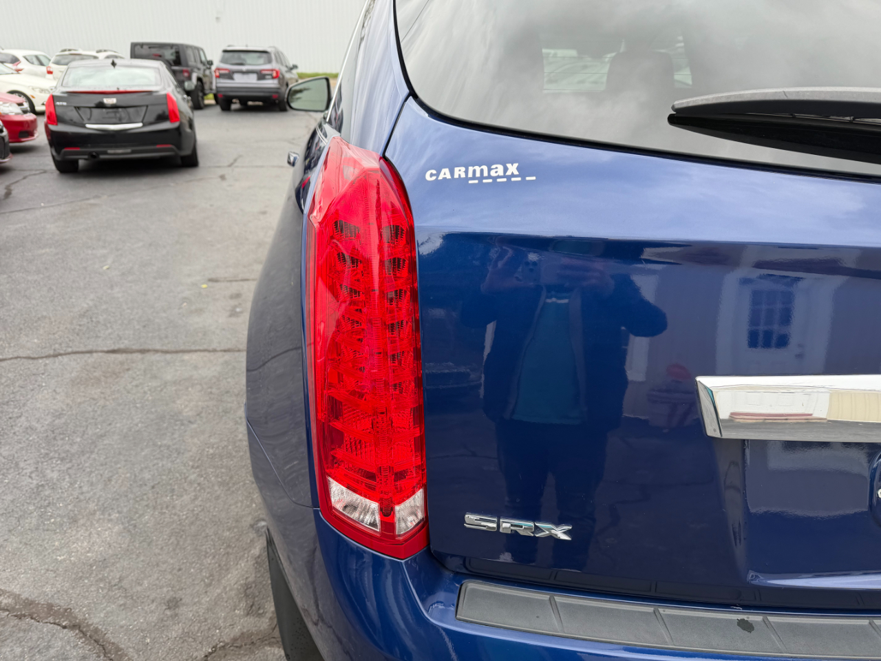 Cadillac SRX Luxury 4D SUV FWD 2012 Cadillac SRX Luxury 4D SUV FWD 2012