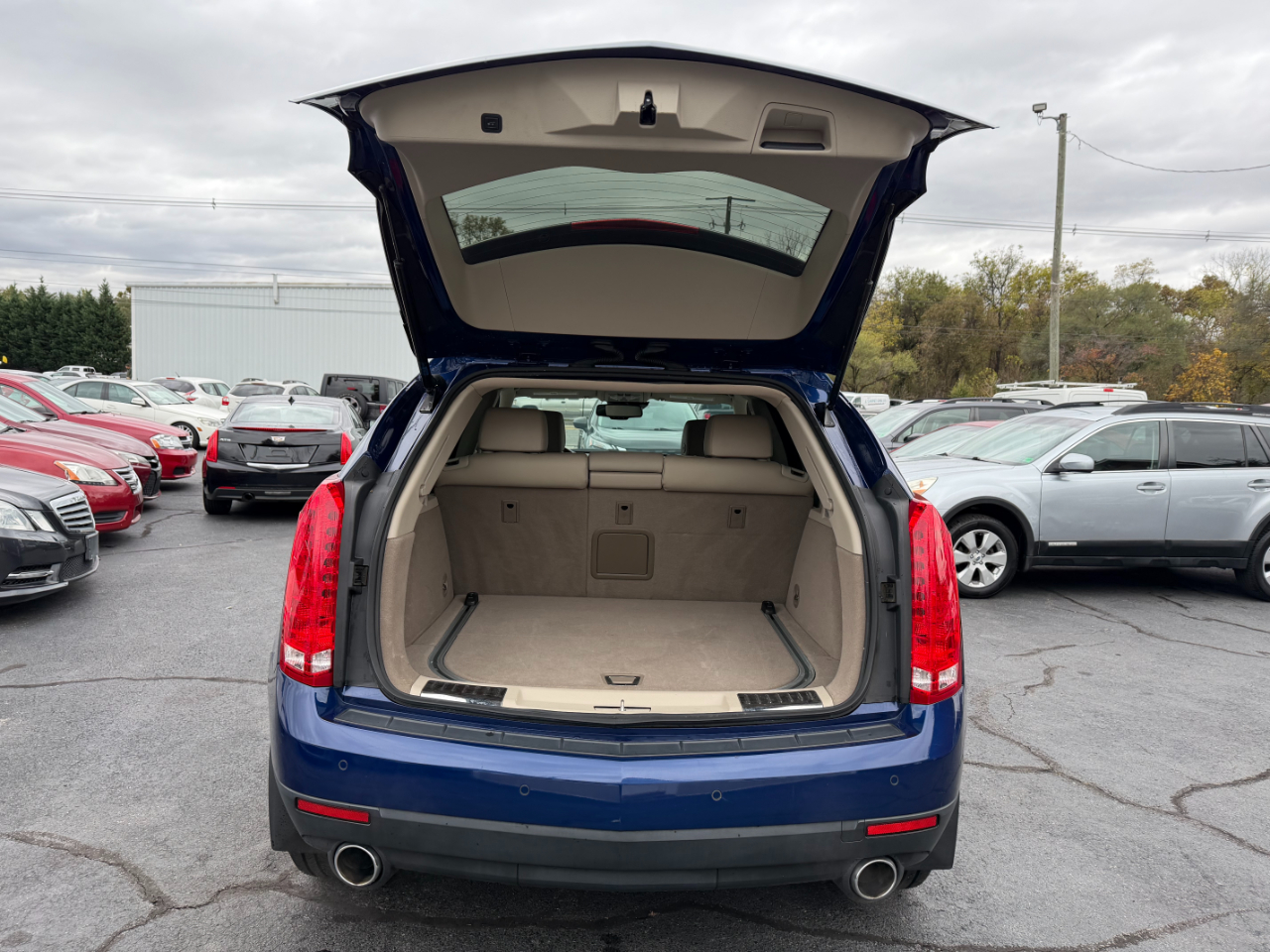 Cadillac SRX Luxury 4D SUV FWD 2012 Cadillac SRX Luxury 4D SUV FWD 2012