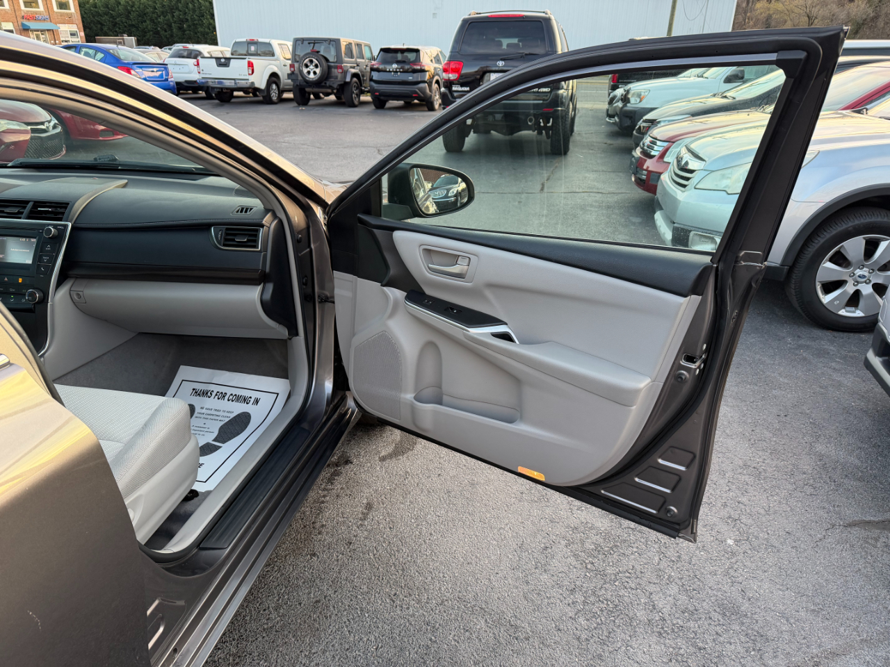 Toyota Camry LE 4D Sedan 2017