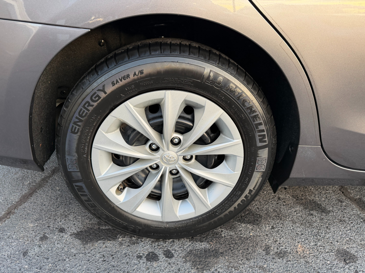 Toyota Camry LE 4D Sedan 2017