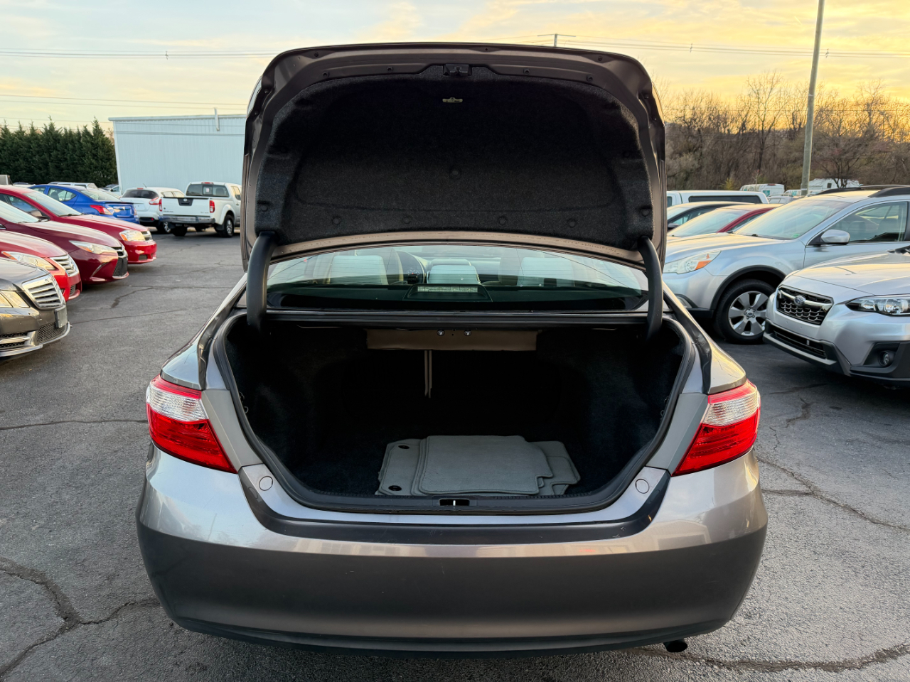 Toyota Camry LE 4D Sedan 2017