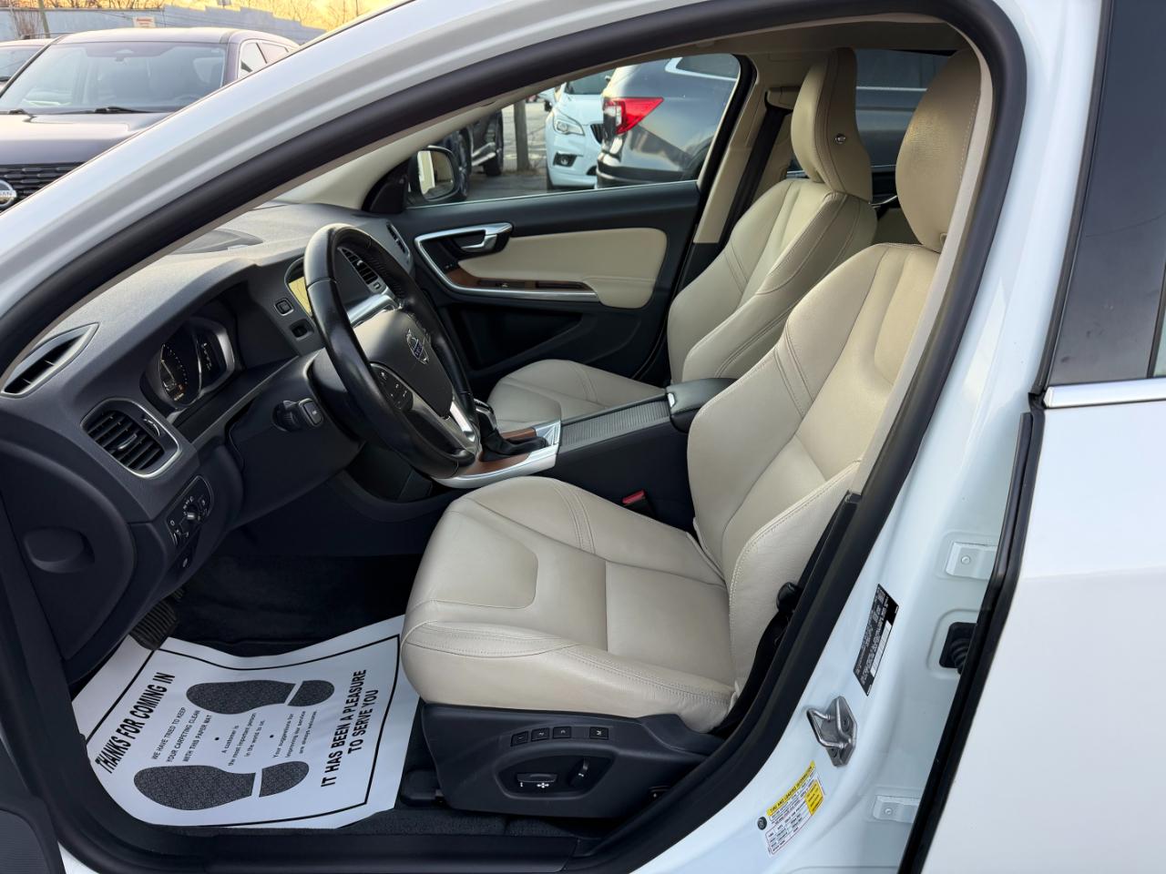 Volvo S60 T5 Inscription Platinum AWD 2017