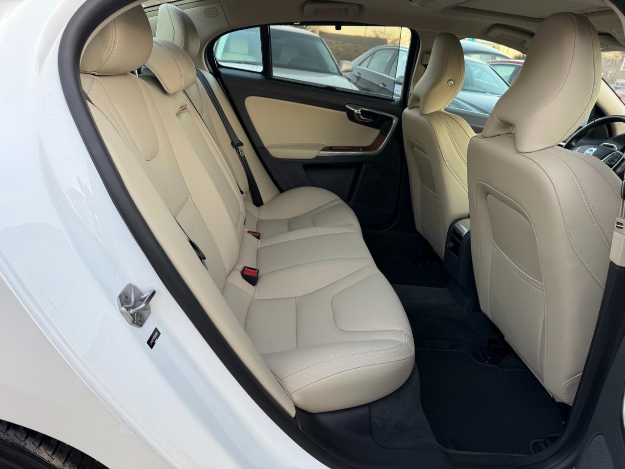 Volvo S60 T5 Inscription Platinum AWD 2017