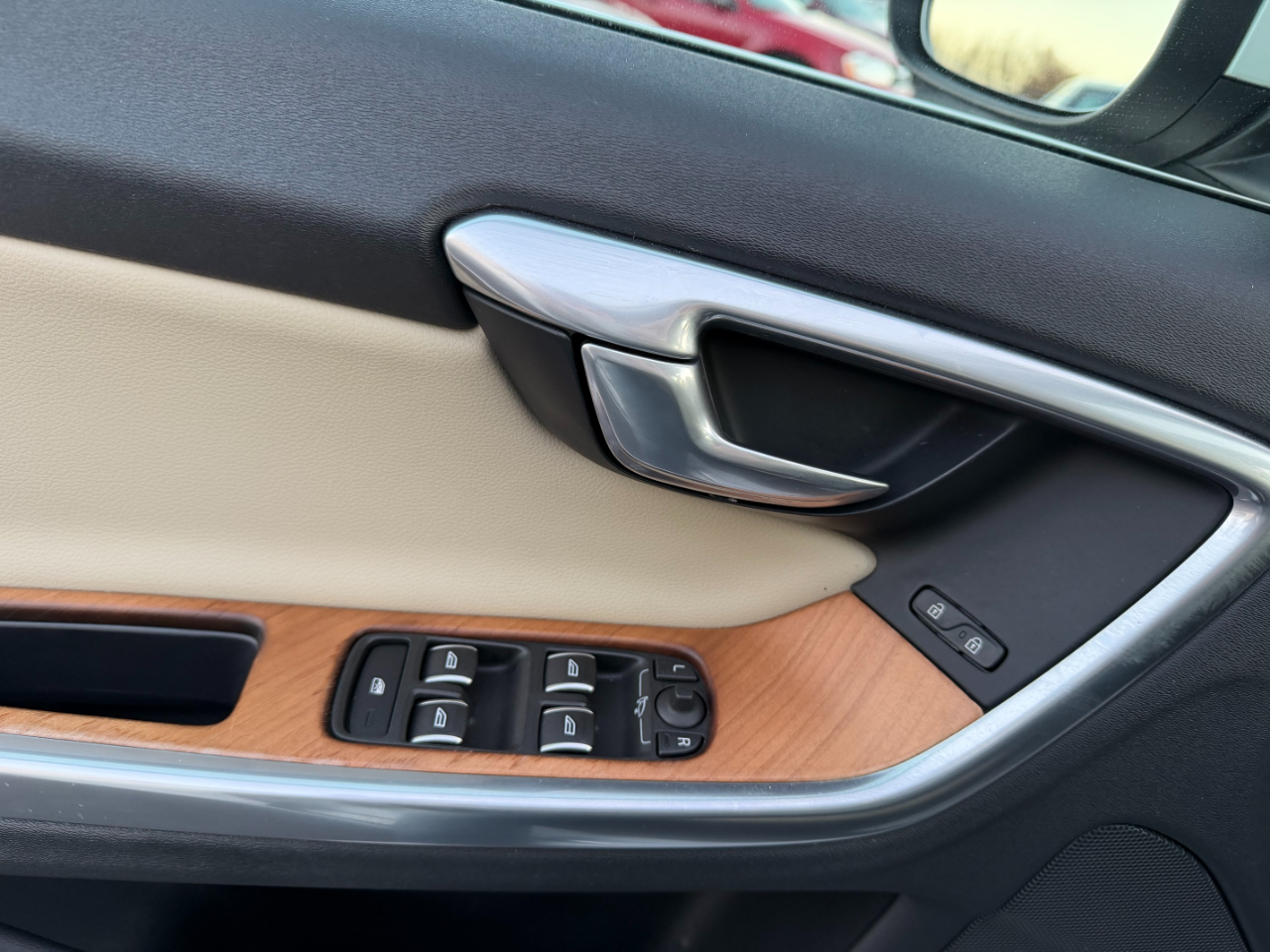 Volvo S60 T5 Inscription Platinum AWD 2017