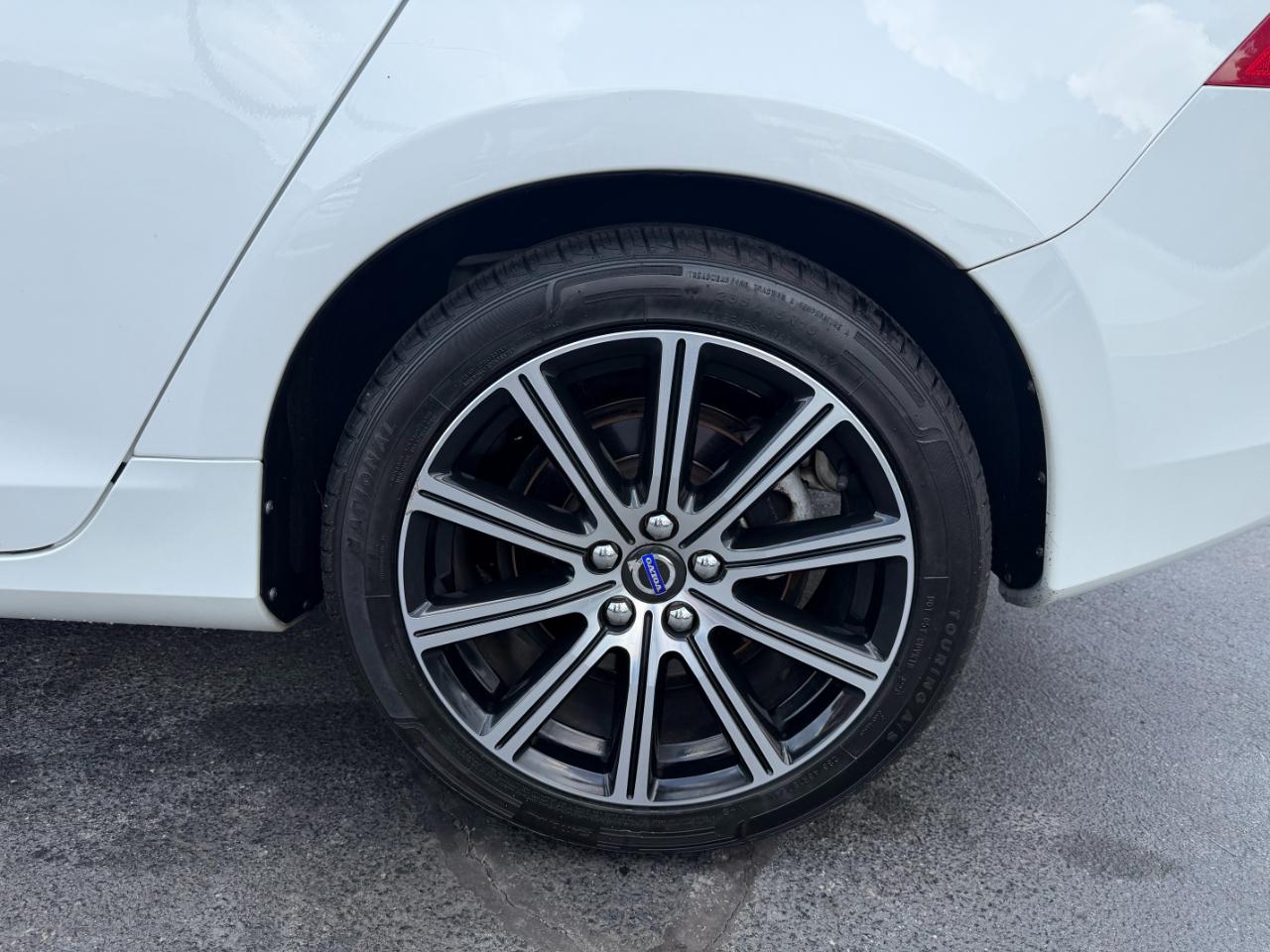 Volvo S60 T5 Inscription Platinum AWD 2017