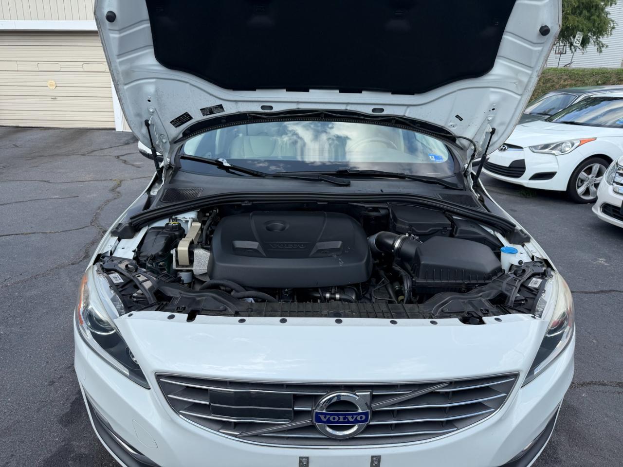 Volvo S60 T5 Inscription Platinum AWD 2017