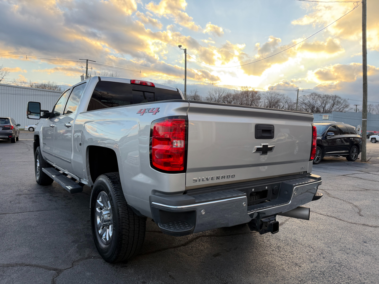 Chevrolet Silverado 3500HD LTZ Crew Cab 4WD 2019