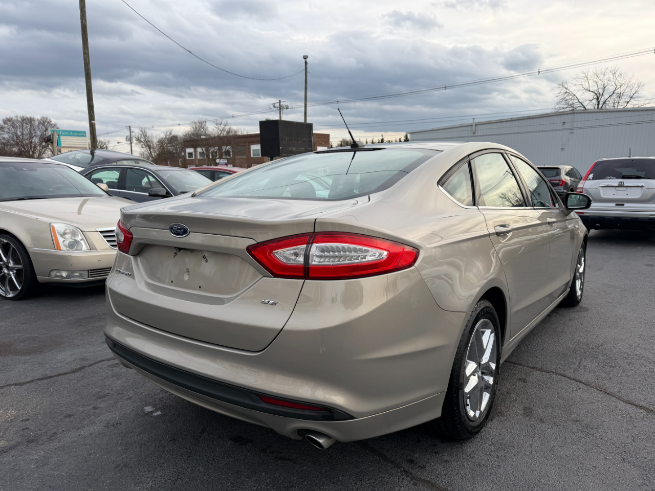 Ford Fusion SE 4D Sedan 2015