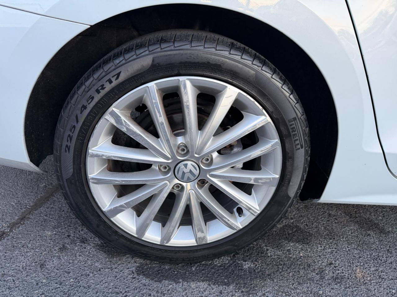 Volkswagen Jetta  2018