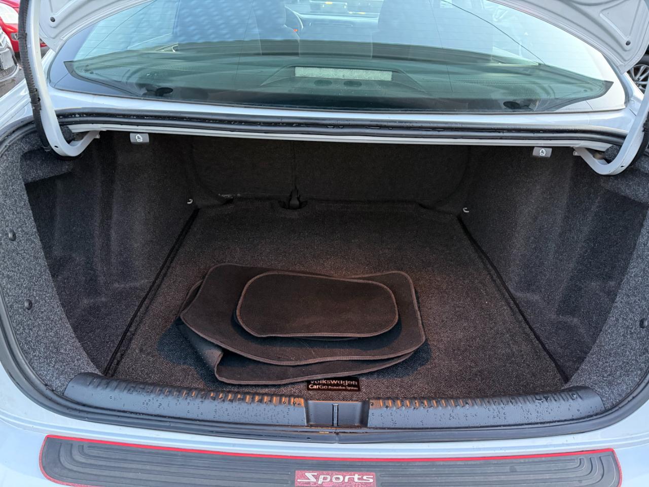 Volkswagen Jetta  2018