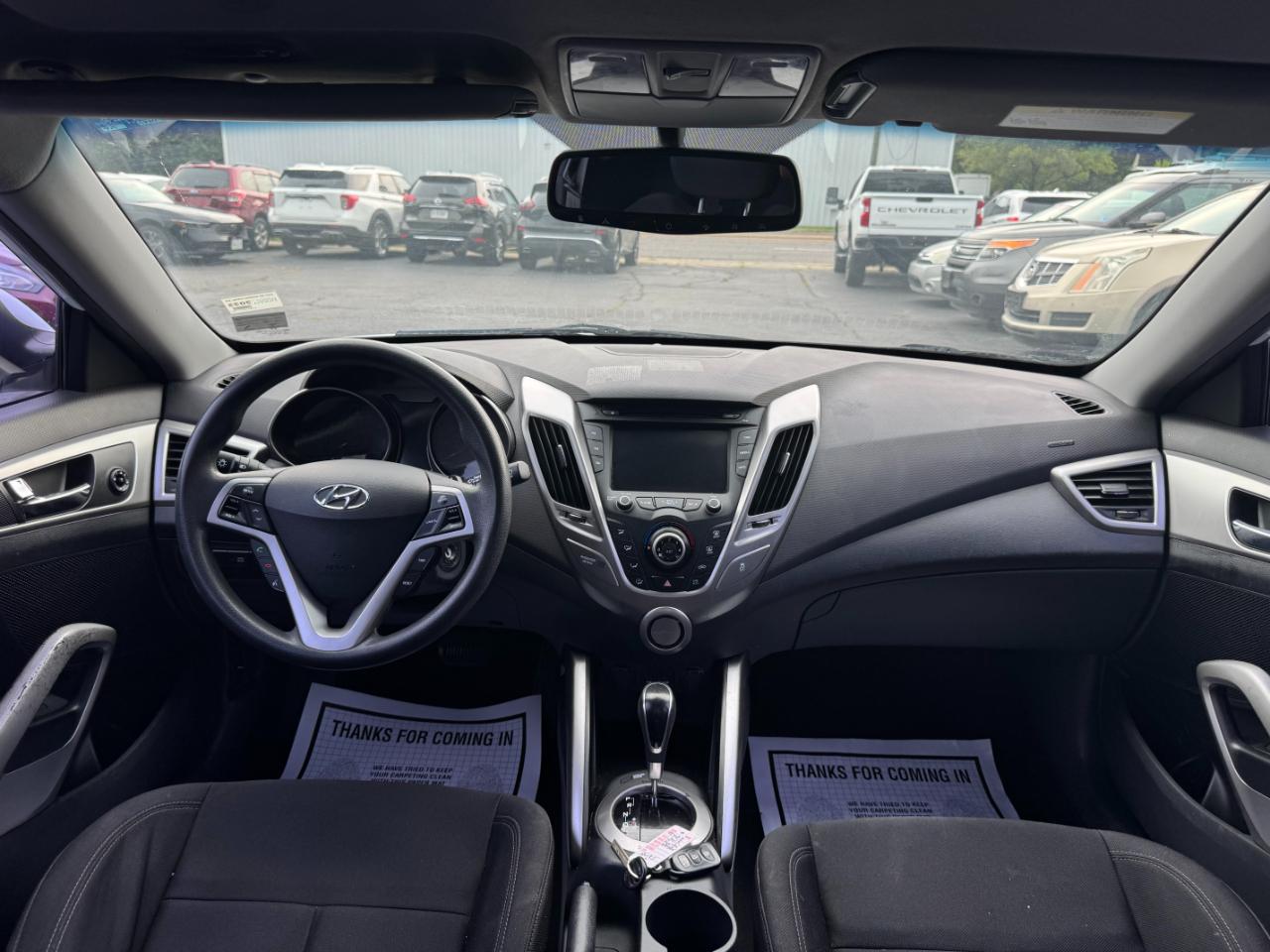 Hyundai Veloster Base 3D Coupe 2013