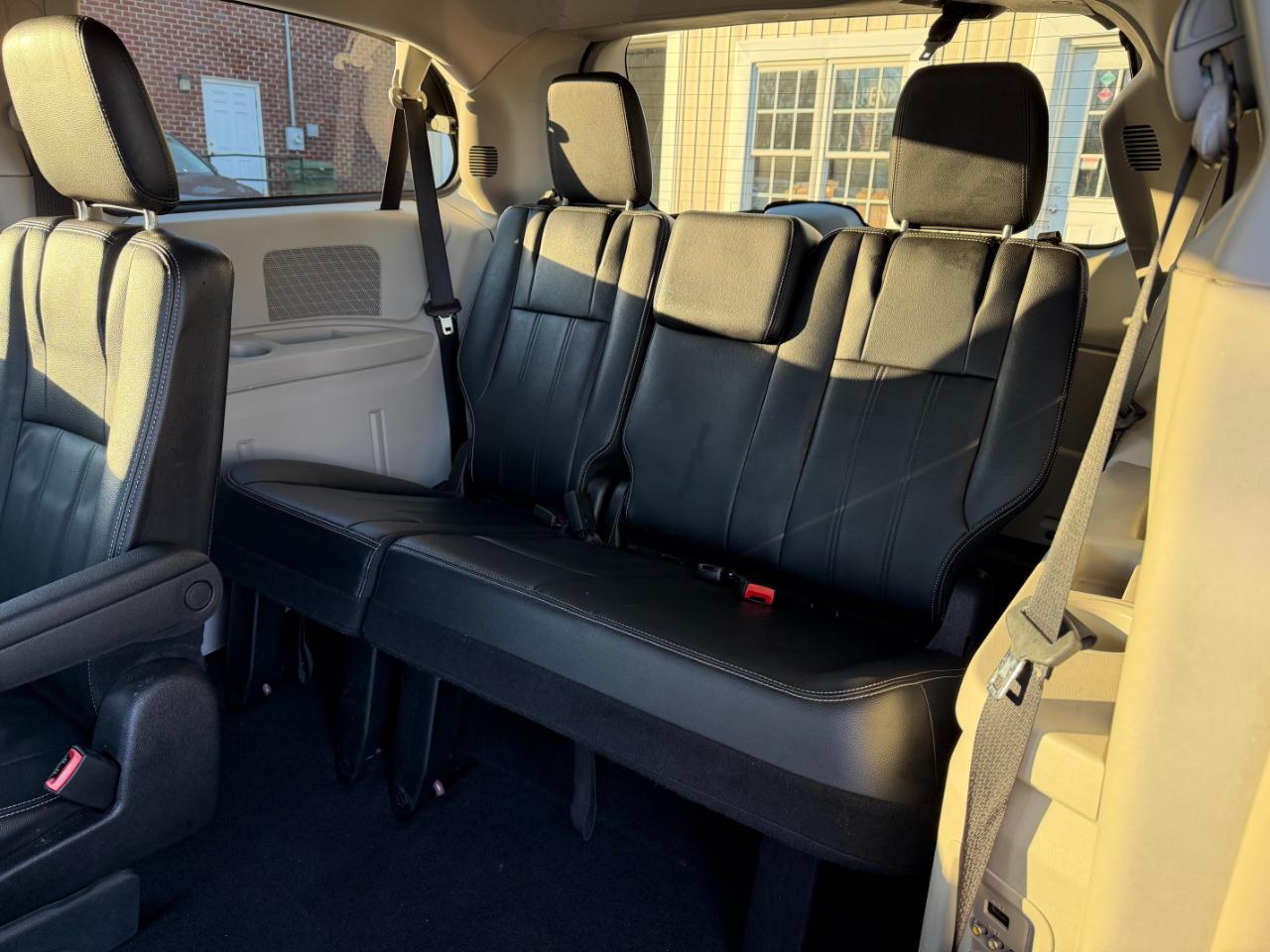 Chrysler Town & Country Touring 2014