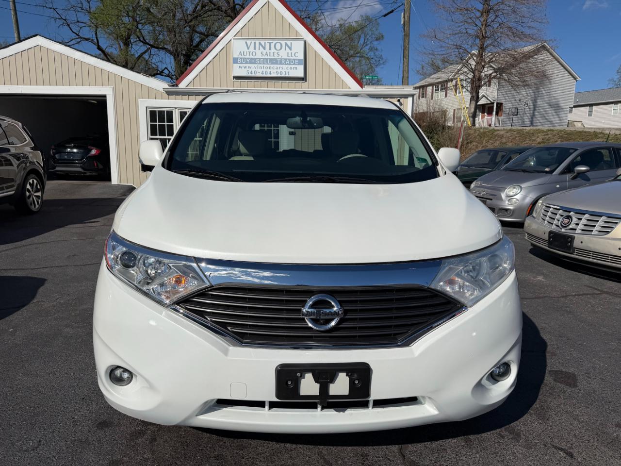 Nissan Quest Platinum 2015
