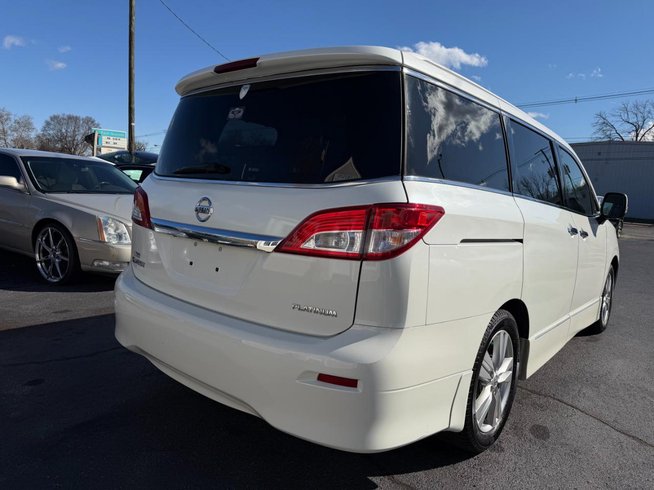 Nissan Quest Platinum 2015