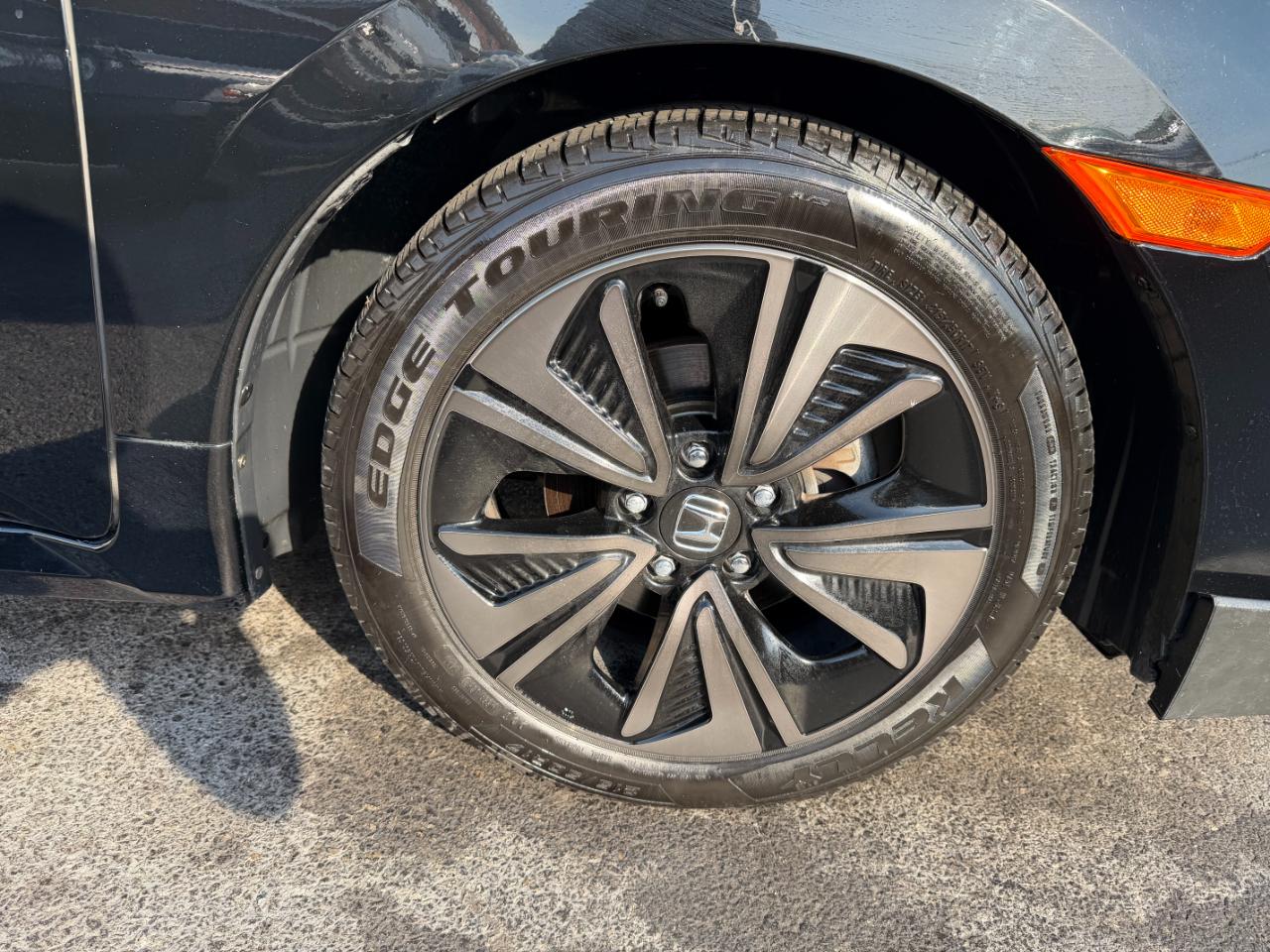 Honda Civic EX-L 2018