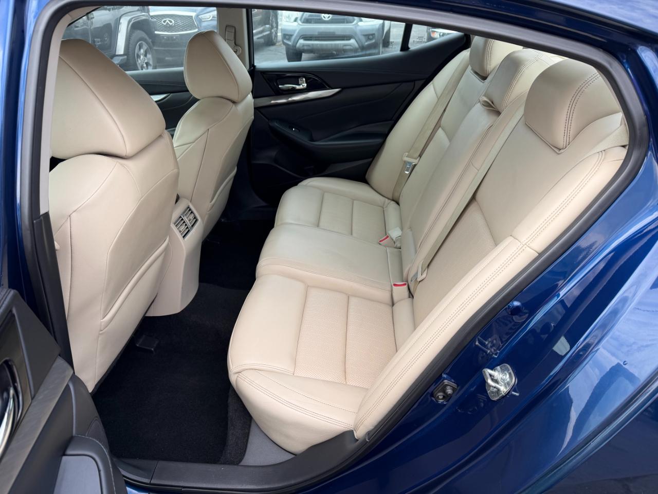 Nissan Maxima 3.5 SV 2018