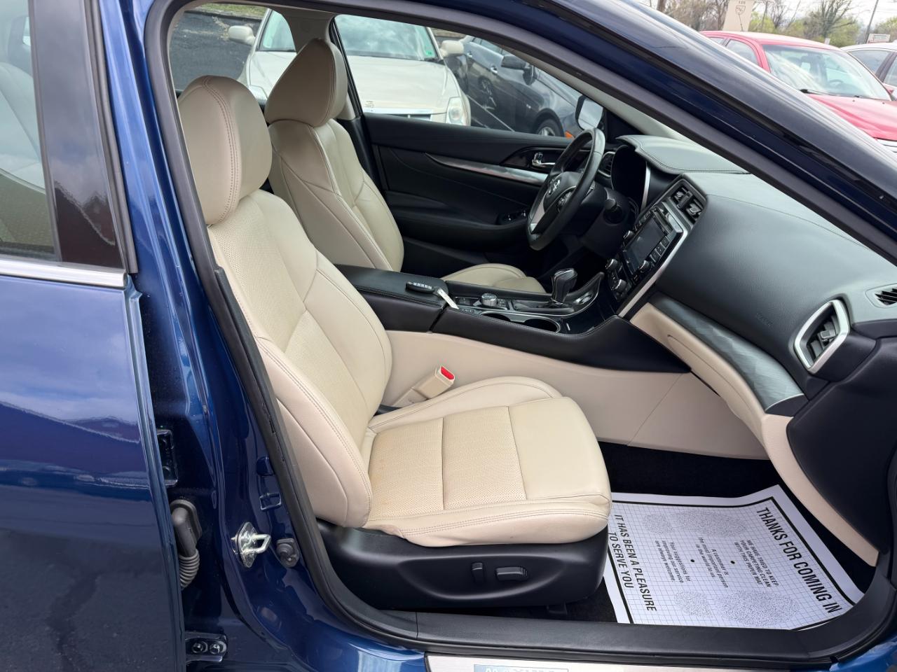 Nissan Maxima 3.5 SV 2018