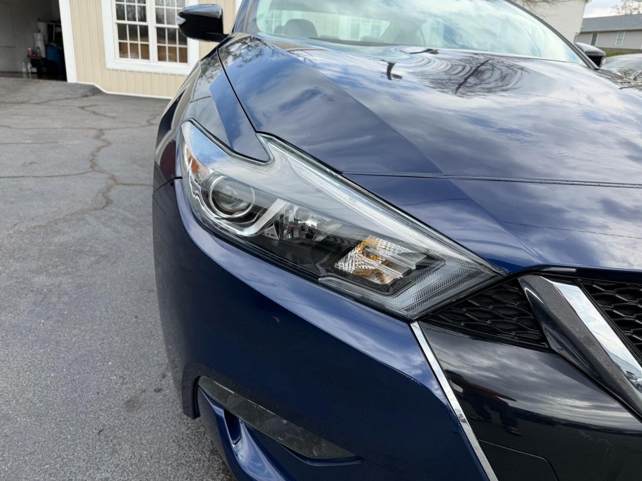 Nissan Maxima 3.5 SV 2018