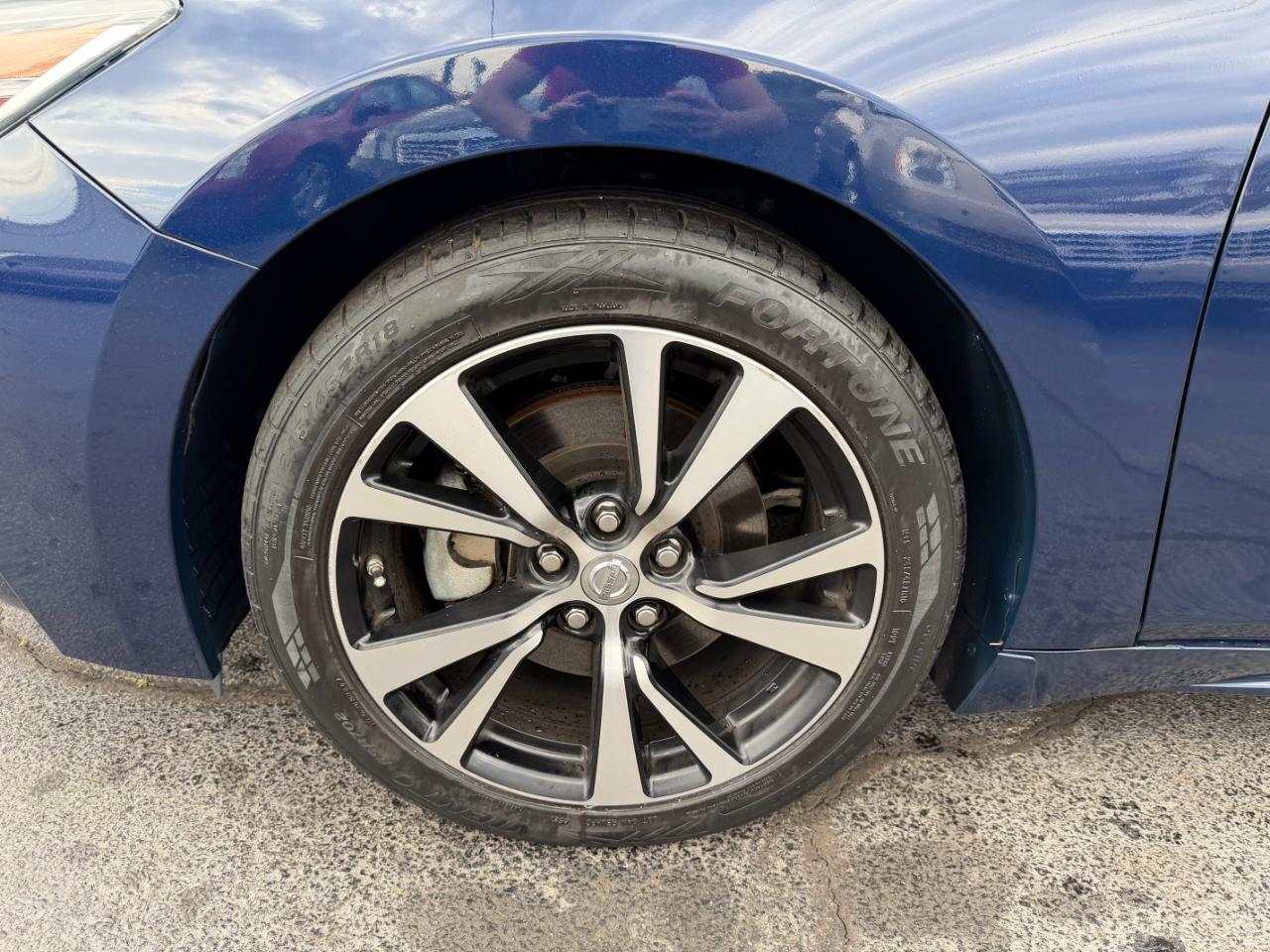 Nissan Maxima 3.5 SV 2018