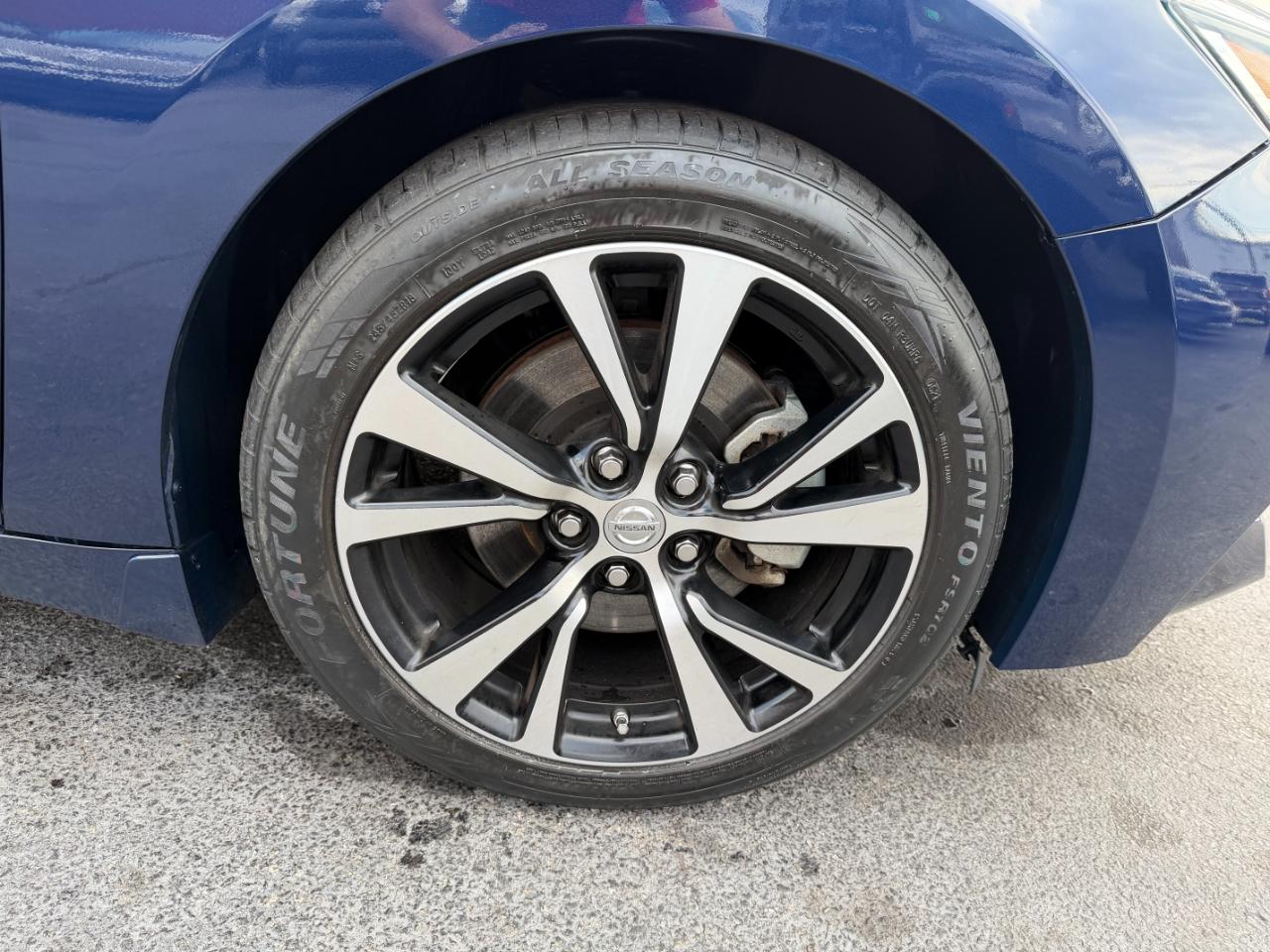 Nissan Maxima 3.5 SV 2018