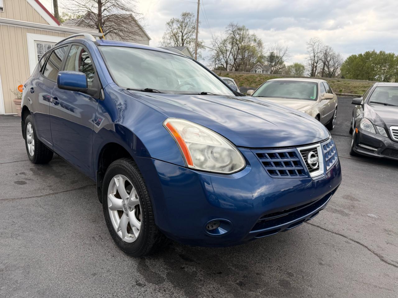 Nissan Rogue SL AWD 2009