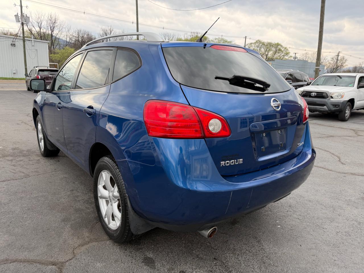 Nissan Rogue SL AWD 2009